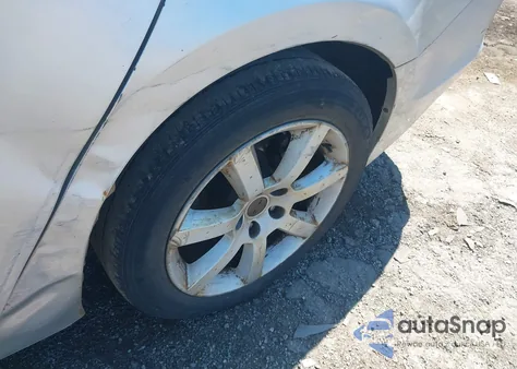 2009 Honda Accord 2.4 Lx z USA, uszkodzony, nr VIN 1HGCP263X9A028564